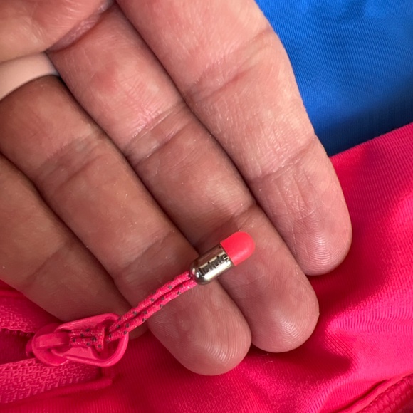 Lululemon Size 2 Shorts - Picture 12 of 14